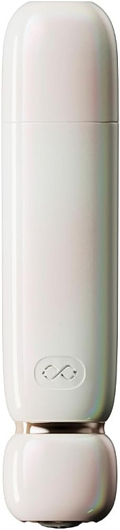 Бежевый вакуумный стимулятор клитора Lia