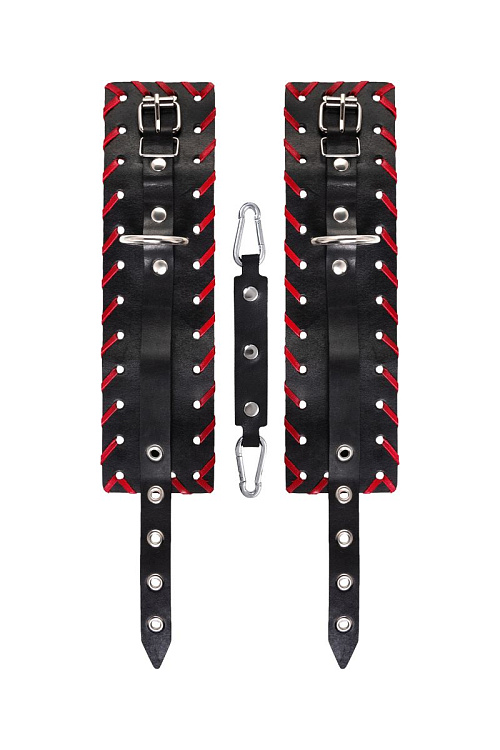 Черные оковы с красной окантовкой